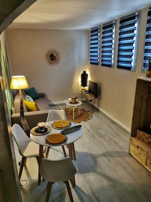 Cozy D'Opale Charmant T1 Bord De Mer Cour Privee Et Clot Wifi 3 Pers Animaux Acceptes Gratuit Lägenhet Berck Exteriör bild